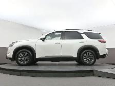 2024 Nissan Pathfinder SV AWD I Sunroof I Apple CarPlay I Heated - Photo 44