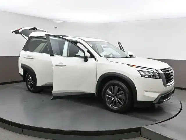 2024 Nissan Pathfinder SV AWD I Sunroof I Apple CarPlay I Heated - Photo 56