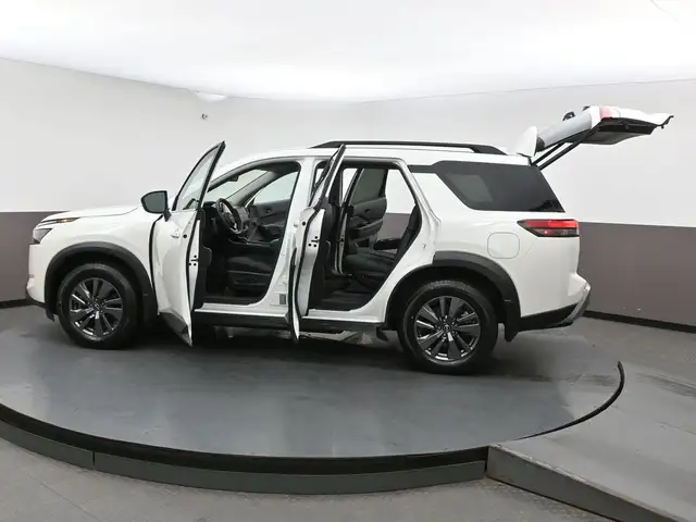 2024 Nissan Pathfinder SV AWD I Sunroof I Apple CarPlay I Heated - Photo 59