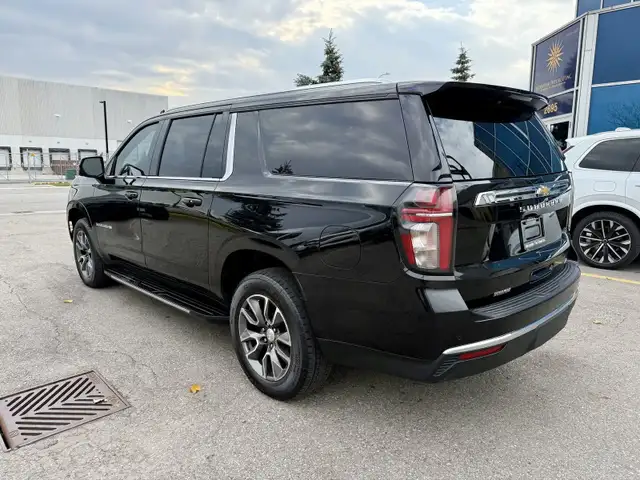 2022 Chevrolet Suburban LT - DURAMAX DIESEL! - Photo 13