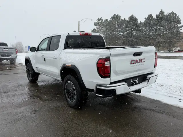 2026 GMC Canyon AT4 - Heated Seats - Remote Start - $424 B/W - Photo 4