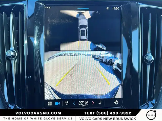 2025 Volvo XC60 B5 Plus Dark Theme | Certified Pre Owned! - Photo 15