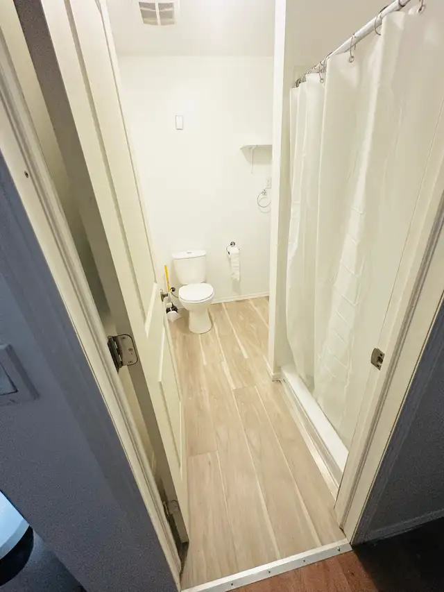 HARDISTY RENTAL - Photo 7