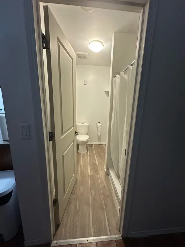 HARDISTY RENTAL - Photo 8