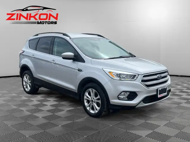 2017 Ford Escape SE | 4WD | 2.0L | CLEAN CARFAX | CAR-PLAY | BLU - Photo 7