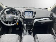 2017 Ford Escape SE | 4WD | 2.0L | CLEAN CARFAX | CAR-PLAY | BLU - Photo 10