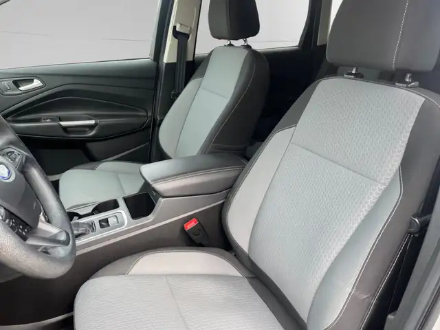 2017 Ford Escape SE | 4WD | 2.0L | CLEAN CARFAX | CAR-PLAY | BLU - Photo 11