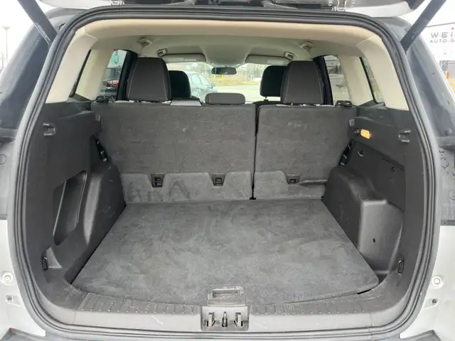 2017 Ford Escape SE | 4WD | 2.0L | CLEAN CARFAX | CAR-PLAY | BLU - Photo 19