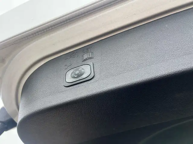 2017 Ford Escape SE | 4WD | 2.0L | CLEAN CARFAX | CAR-PLAY | BLU - Photo 20