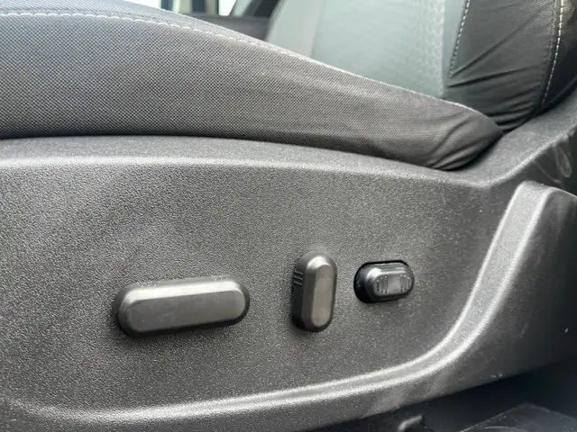 2017 Ford Escape SE | 4WD | 2.0L | CLEAN CARFAX | CAR-PLAY | BLU - Photo 21