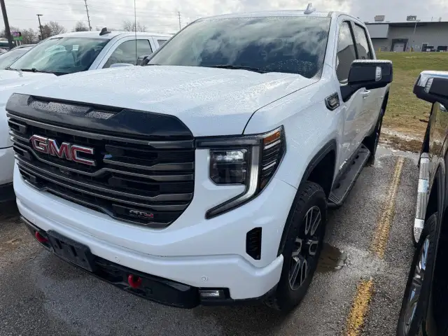 2026 GMC Sierra 1500 AT4 - Photo 2