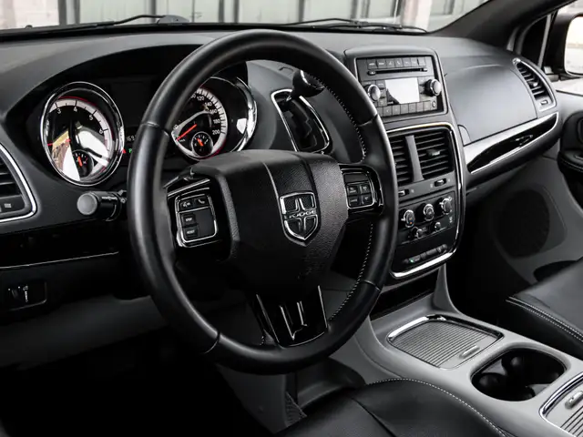 2017 Dodge Grand Caravan SXT PREMIUM PLUS|STOW AND GO|BLUETOOTH| - Photo 7