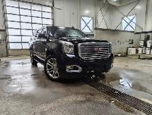 2019 GMC Yukon XL SLT 5.3L - Photo 2