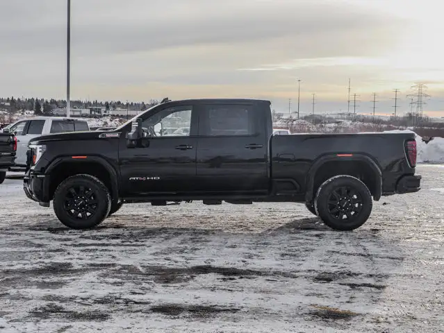 2026 GMC Sierra 3500HD AT4 - Photo 5