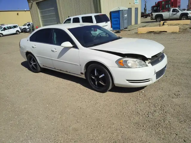 2006 Chevrolet Impala - Photo 2