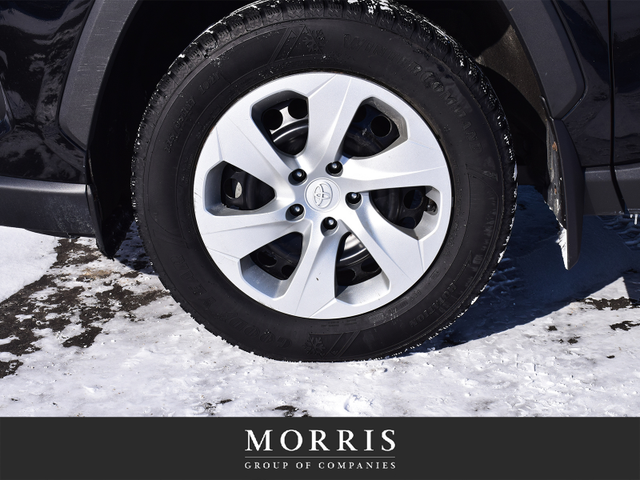 2021 Toyota Rav4 LE - Photo 8