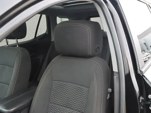 2021 GMC Terrain AWD 4dr SLE - Photo 7
