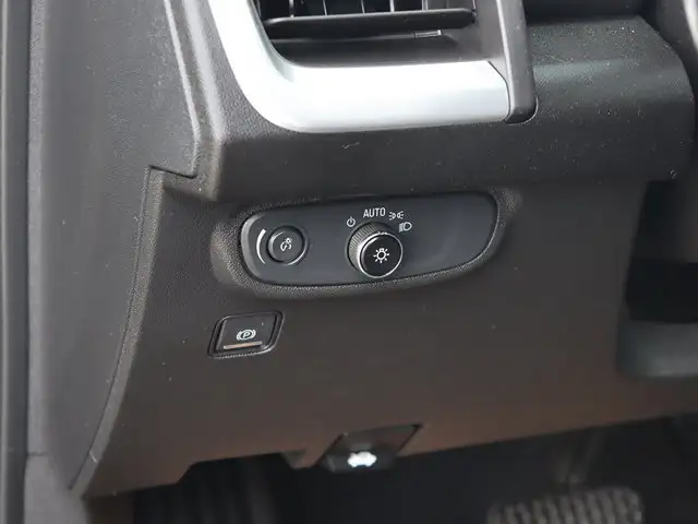 2021 GMC Terrain AWD 4dr SLE - Photo 8