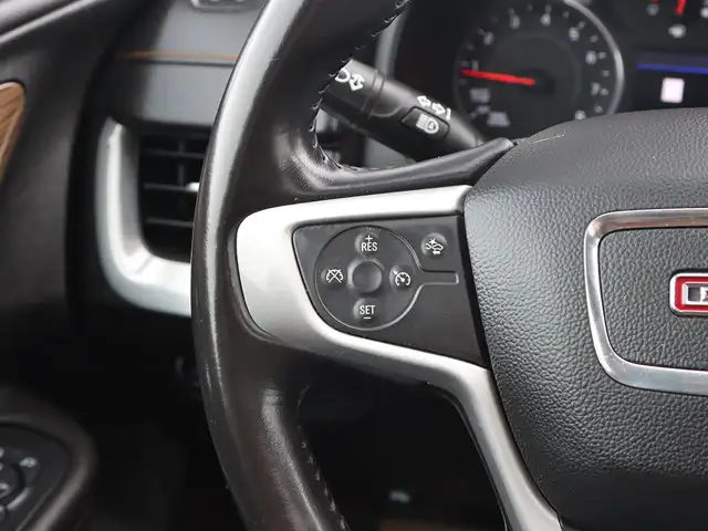 2021 GMC Terrain AWD 4dr SLE - Photo 10