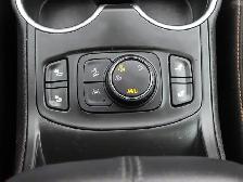 2021 GMC Terrain AWD 4dr SLE - Photo 16