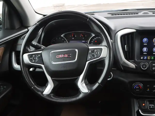 2021 GMC Terrain AWD 4dr SLE - Photo 19