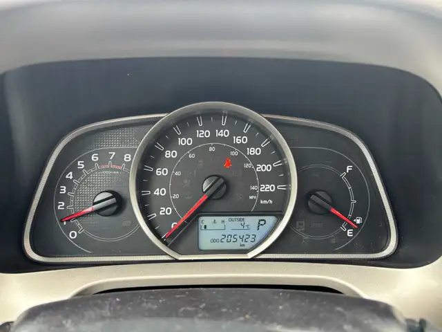 2014 Toyota RAV4 FWD 4dr XLE - Photo 12
