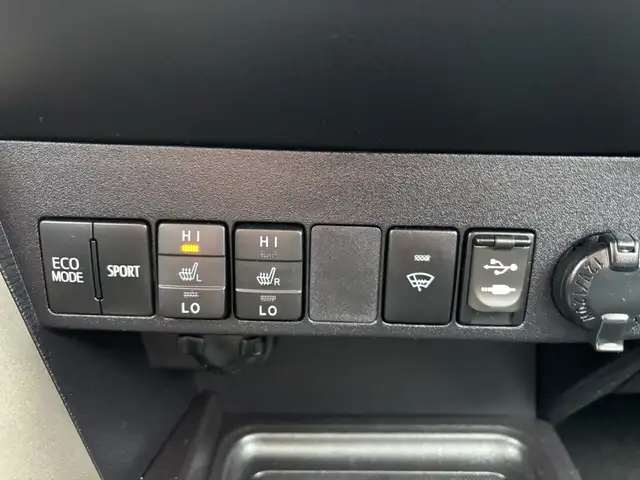 2014 Toyota RAV4 FWD 4dr XLE - Photo 20