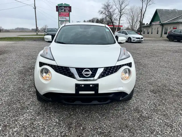 2015 Nissan Juke SV - Photo 3