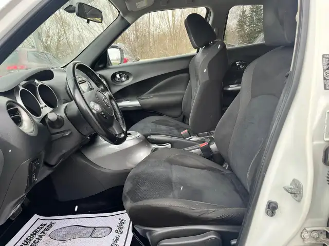 2015 Nissan Juke SV - Photo 11