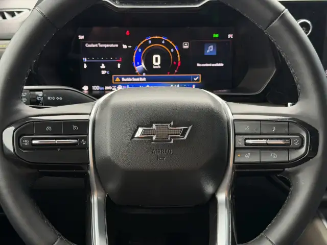 2025 Chevrolet Colorado - Photo 11