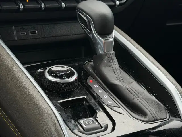 2025 Chevrolet Colorado - Photo 15