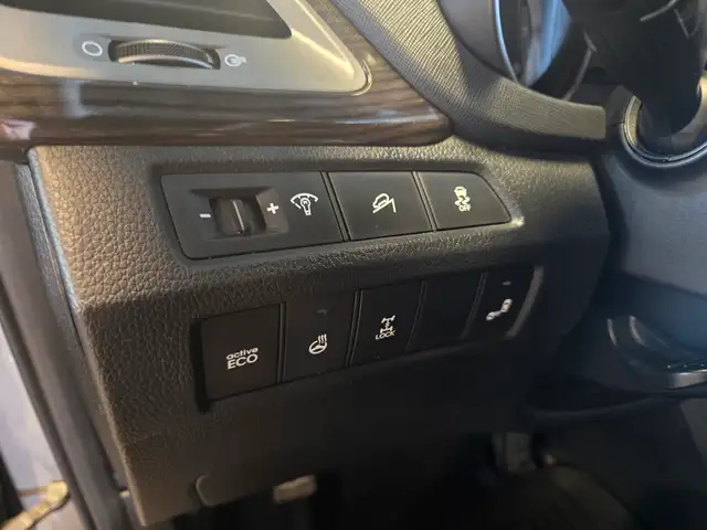 2016 Hyundai Santa FeLuxury | Local | Leather - Photo 15