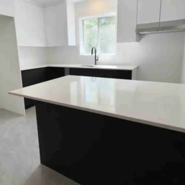 41/2 entièrement rénové à Granby