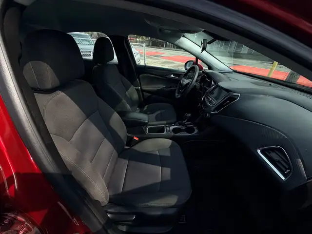 2019 Chevrolet Cruze 49KM CERTIFIED-WARRANTY - Photo 17