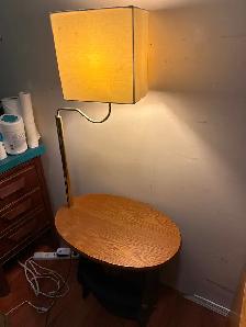 End table with built in lamp - Photo 2