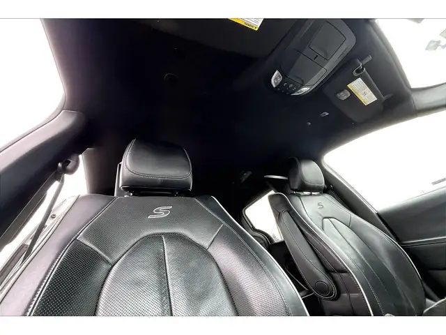 2019 Chrysler Pacifica Limited S App 8Seat | Theatre Group | AS - Photo 17