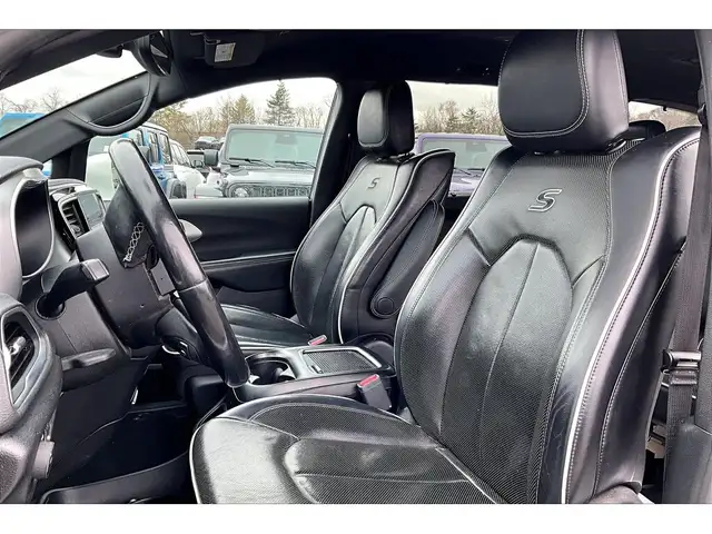 2019 Chrysler Pacifica Limited S App 8Seat | Theatre Group | AS - Photo 25