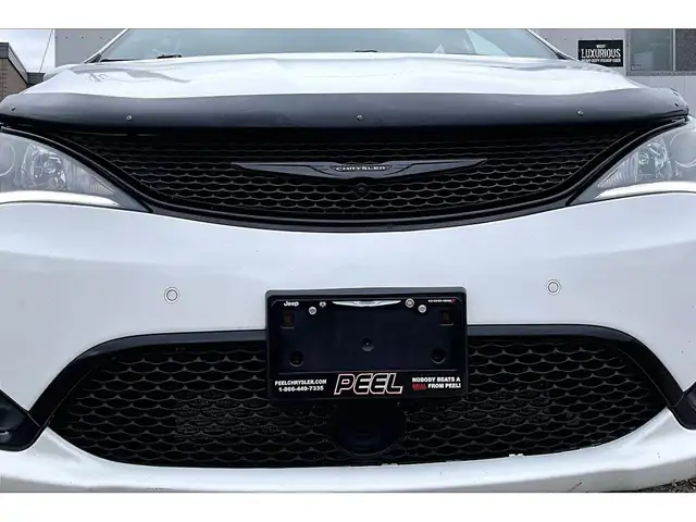 2019 Chrysler Pacifica Limited S App 8Seat | Theatre Group | AS - Photo 29