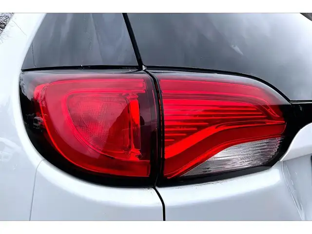 2019 Chrysler Pacifica Limited S App 8Seat | Theatre Group | AS - Photo 31