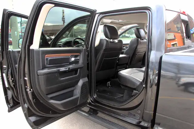 2017 RAM 2500 Laramie Power Wagon Crew Hemi Certified - Photo 10
