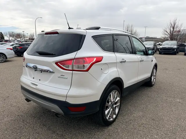 2015 Ford Escape SE Front Wheel Drive - Photo 13