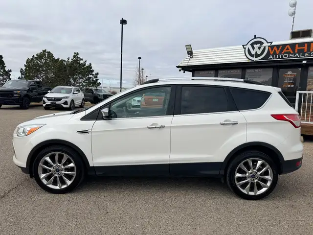 2015 Ford Escape SE Front Wheel Drive - Photo 15