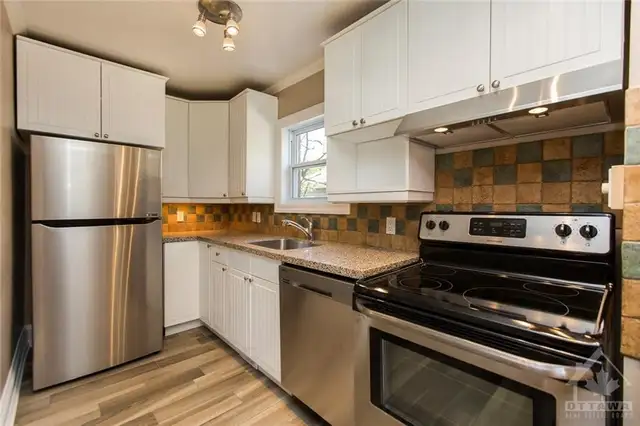 1 Bedroom For Rent- Sandy Hill! - Photo 4