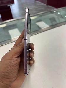 Samsung ZFlip 5–256GB–Unlocked–Pre‑Owned–1‑Year Warranty - Photo 3