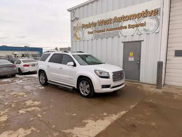 2016 GMC Acadia AWD - 7 Passenger - Photo 3