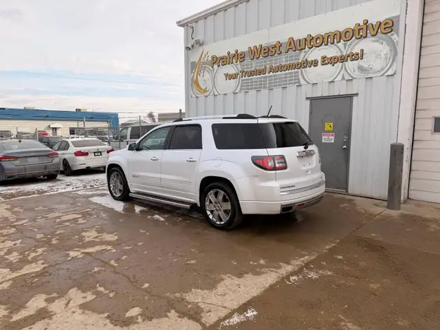 2016 GMC Acadia AWD - 7 Passenger - Photo 7