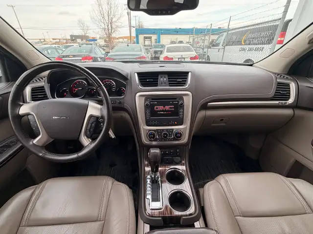 2016 GMC Acadia AWD - 7 Passenger - Photo 13