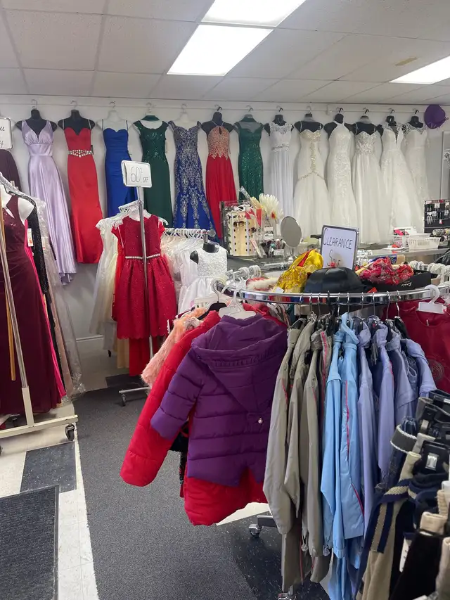 Retirement sales after 35 years of business - Photo 3