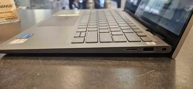 DELL Inspiron 14 2 -in- 1 laptop - Photo 4