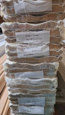 7 1/2' x 12 '  WOOD CROWN MOULING CLEARANCE SALE